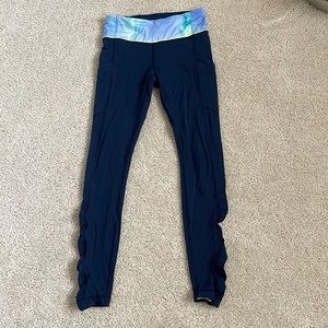 Lululemon yoga pants